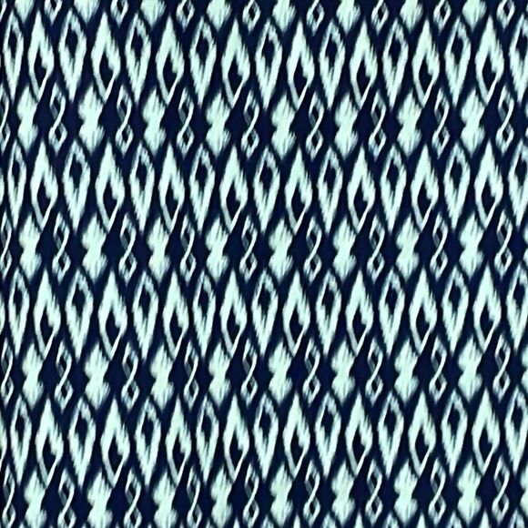 NWOT Liz Lange Maternity Dress. Size M medium 8/10 - Picture 3 of 7